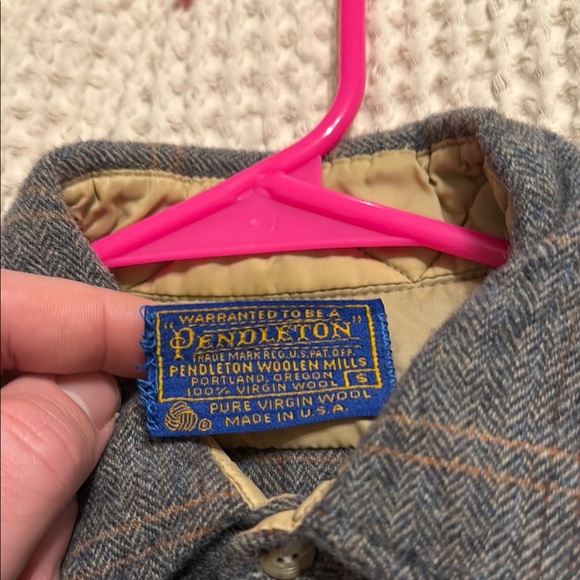 Pendleton - Picture 3 of 4